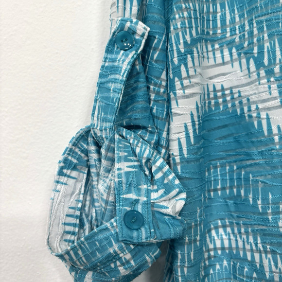 Erin London Aqua White Lightweight Burnout Button Down Top Boho Trippy Sz Large - Picture 7 of 9
